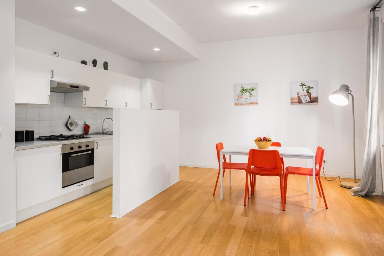 Flats4Rent Delia Daire Verona Dış mekan fotoğraf
